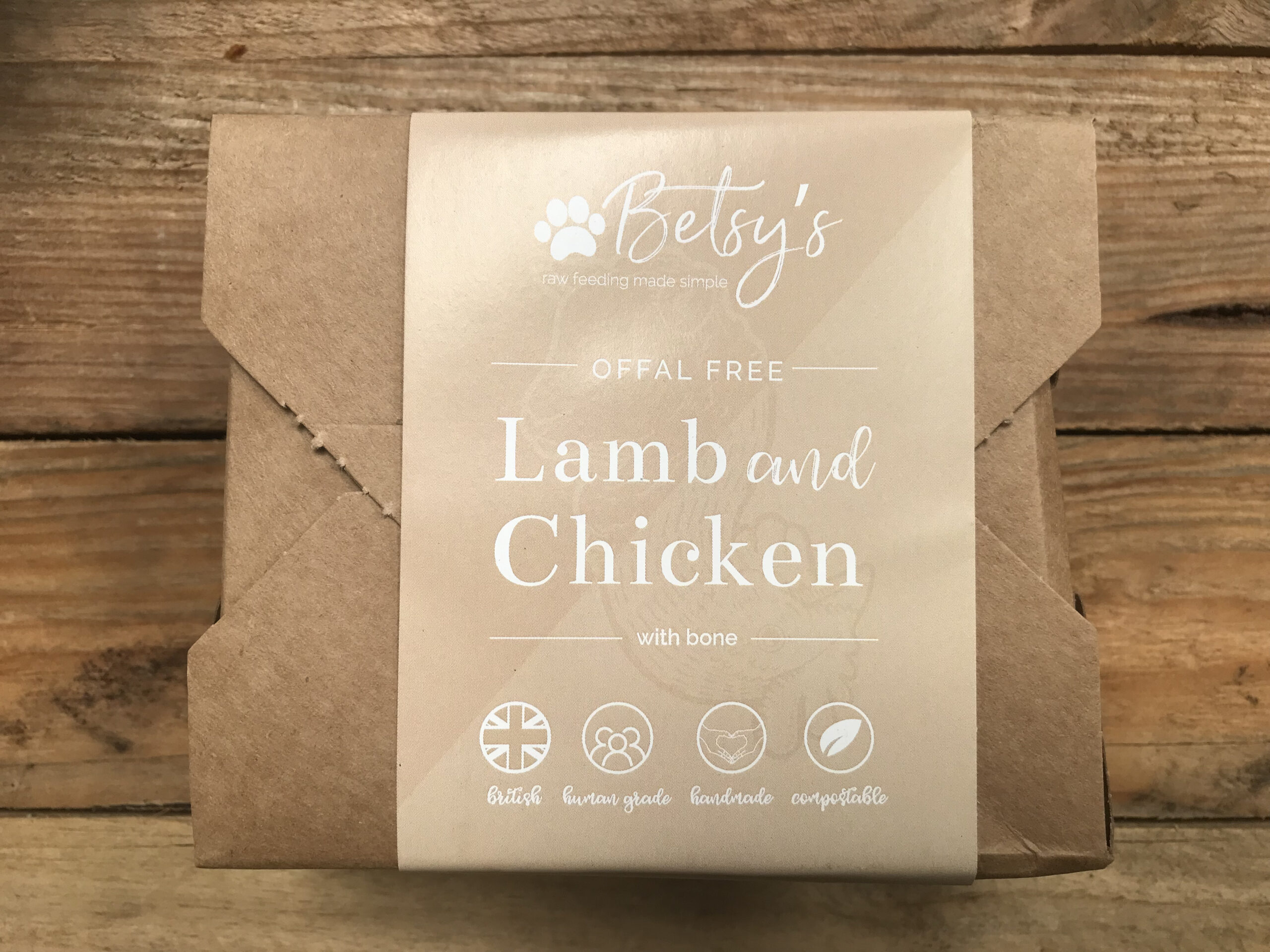 Betsy’s Lamb & Chicken – 500g