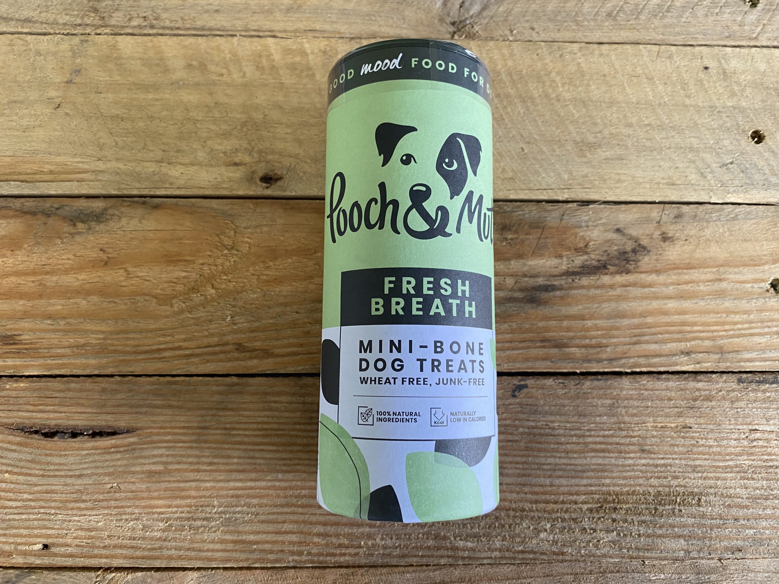 Pooch & Mutt Fresh Breath Mini Bone Treats – 125g
