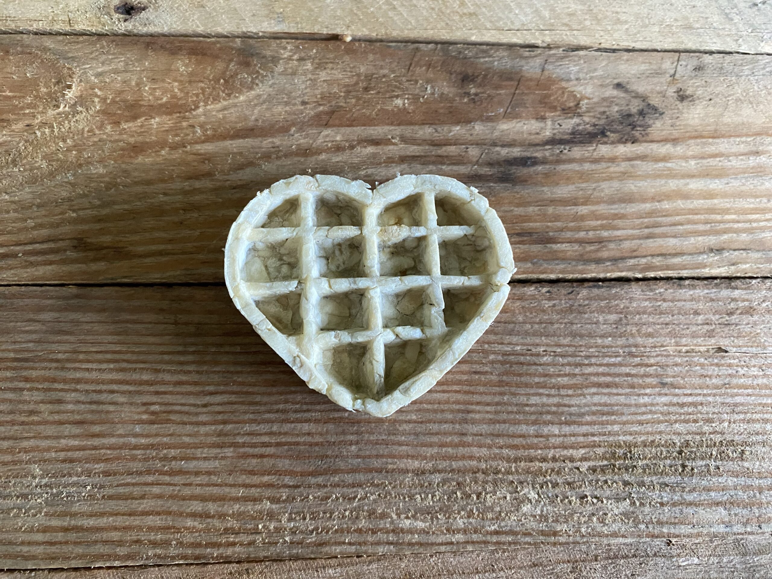 Collagen Waffle Heart – 1 Pc